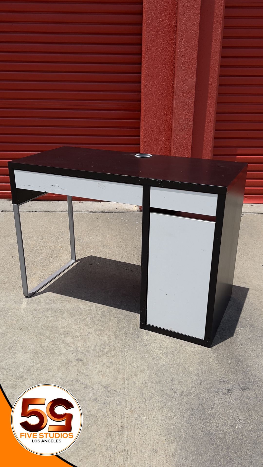 3 Pieces | IKEA MICKE DESK + MALM 2-Drawer Chest + Desk 2