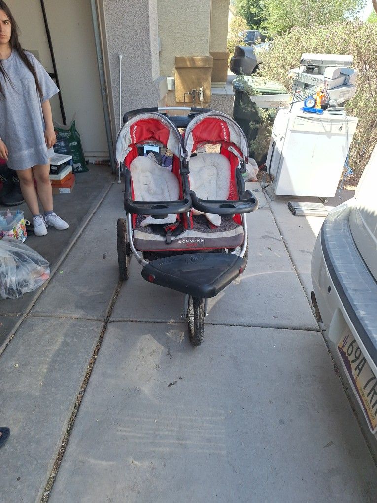 Schwinn Stroller