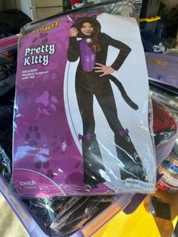 Costume