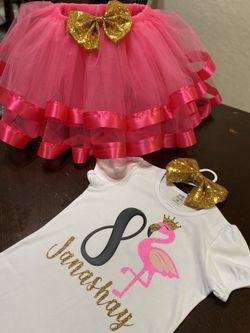 Tutus, personalized t-shirts, onesies and hair bows🎀