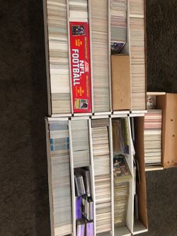 Sports collectible cards
