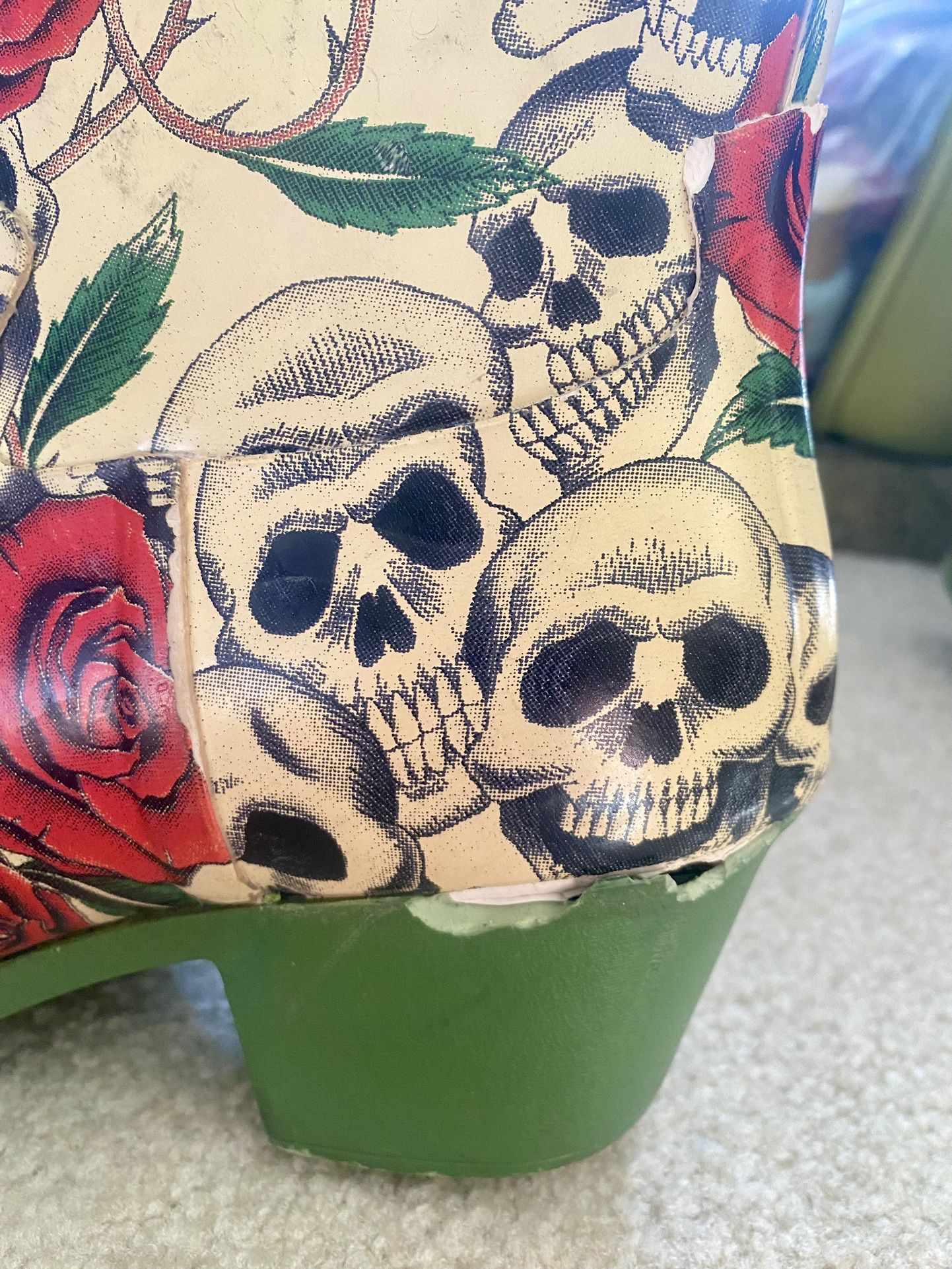 Nomad rubber boots/'cowgirl style' skulls n roses,