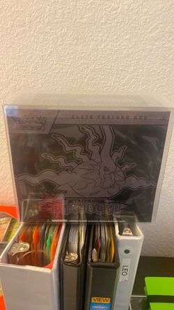 Pokémon Pitch Black Elite Trainer Box etb