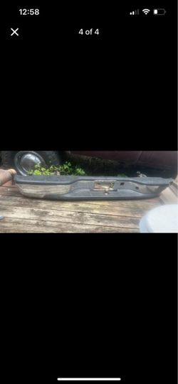 Silverado gmc crew cab back bumper 2005