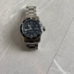 Men’ s Invicta Chrome Watch 