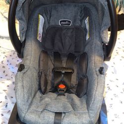 Evenflo Baby Car seat 