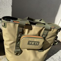 Yeti Hopper 40 Soft Sided Cooler 