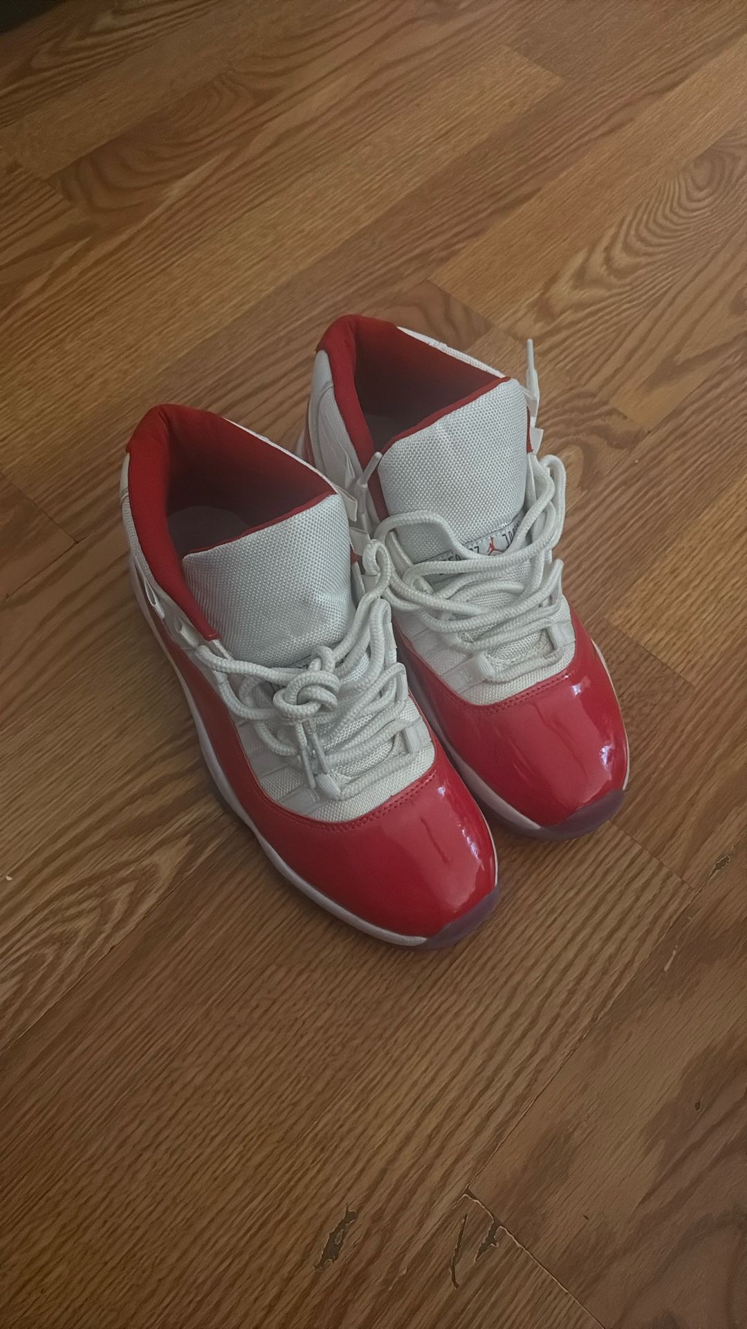 Jordan 11 Cherry