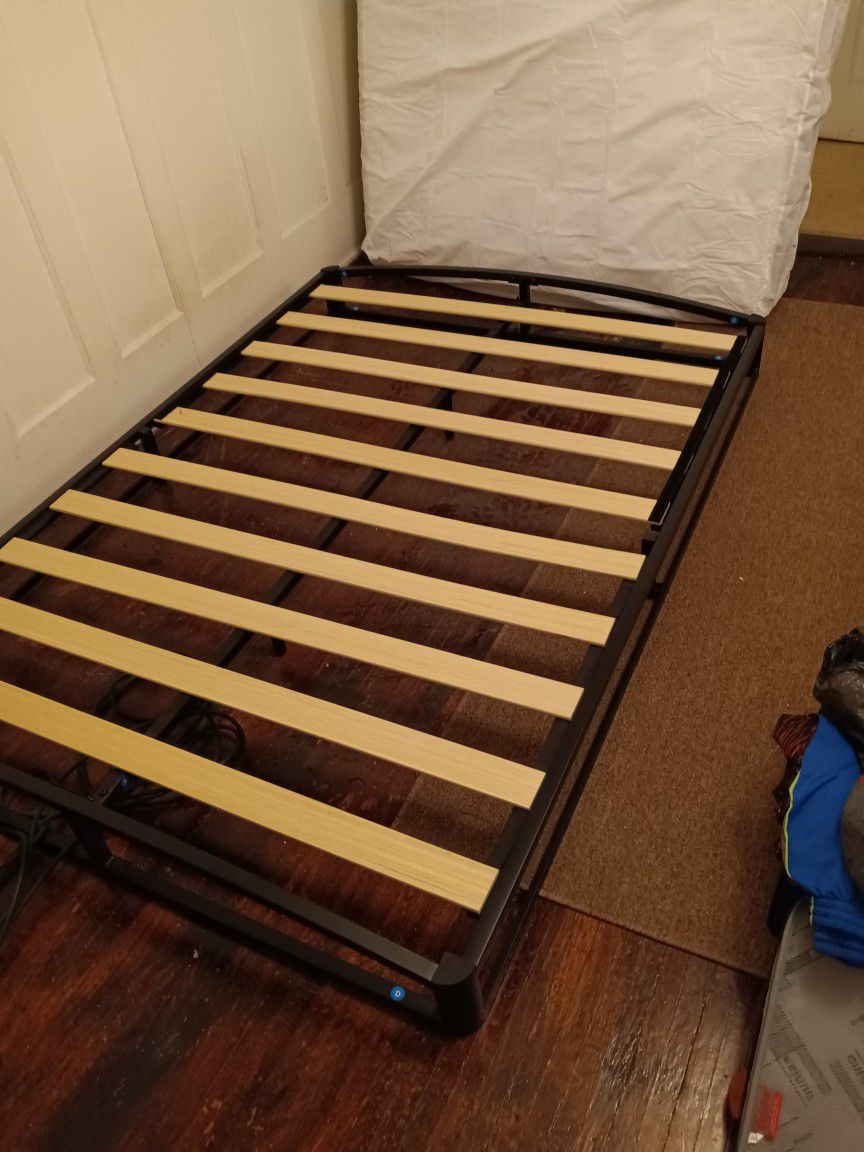 Full Size Mattress and Bed 