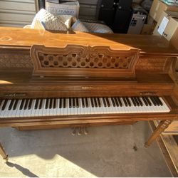 Beautiful Baldwin Piano