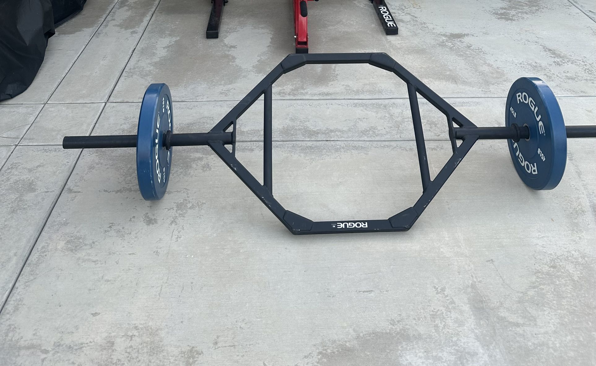 Rogue Hex Bar And Bumper Plates