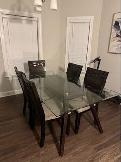 Table set with 5 chairs for sale