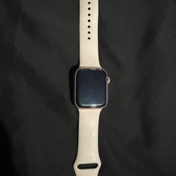 Apple Watch SE 