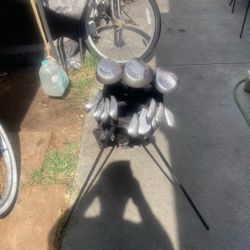 Golf Men’s RH Callaway Drivers Walker Irons Callaway Stand Bag
