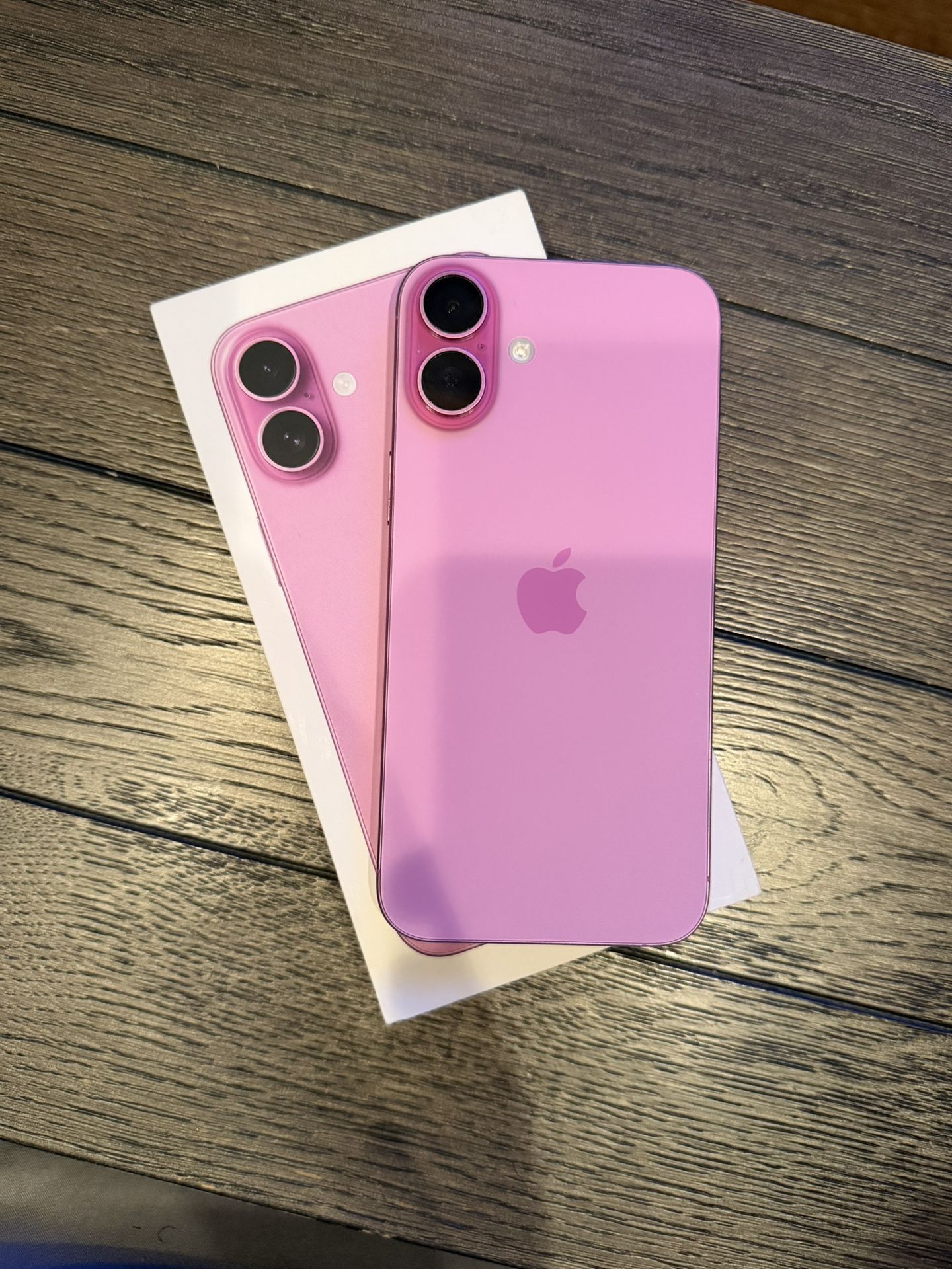 iPhone 16 Plus Rosado Desbloqueado/ Pink Unlock 