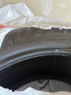 Bridgestone Tires DM-V2