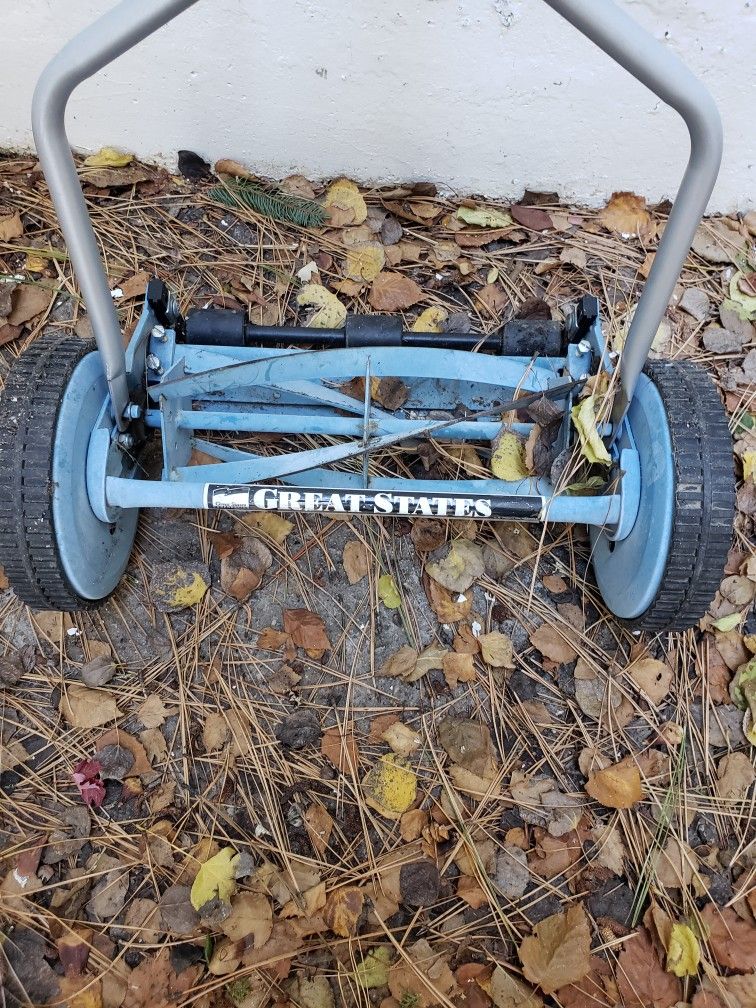 Push Lawn Mower