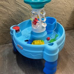 Little Tikes Water Table & Accessories - Delivery for a Fee - See my items