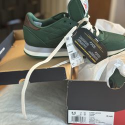 Reebok Classic Leather Unisex Size 8.5