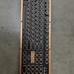 retro classic keyboard