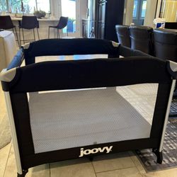 Joovy room 2 Pack N Play