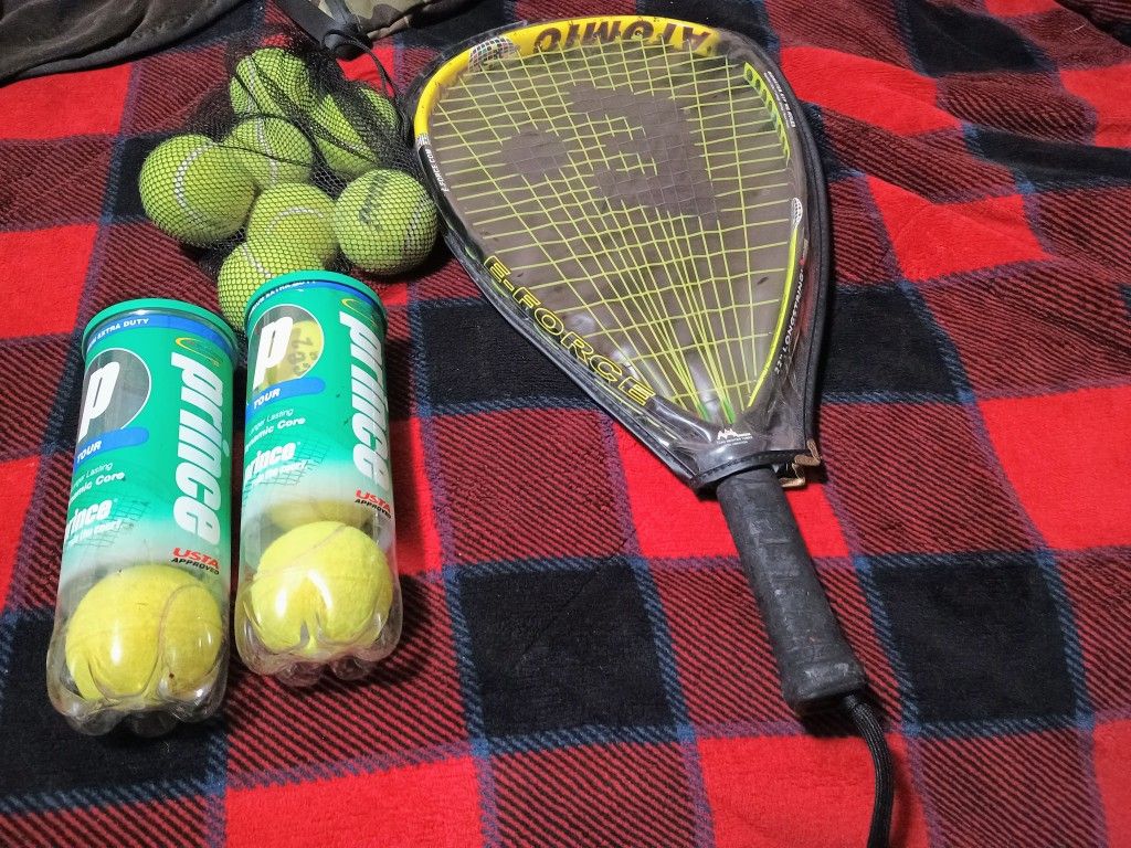 11 Tennis Balls 1 Racket