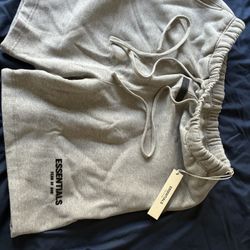 Essential Shorts (2x)