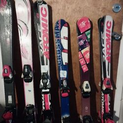 Childrens Skis Size 110 Cm Atomic and Salomon