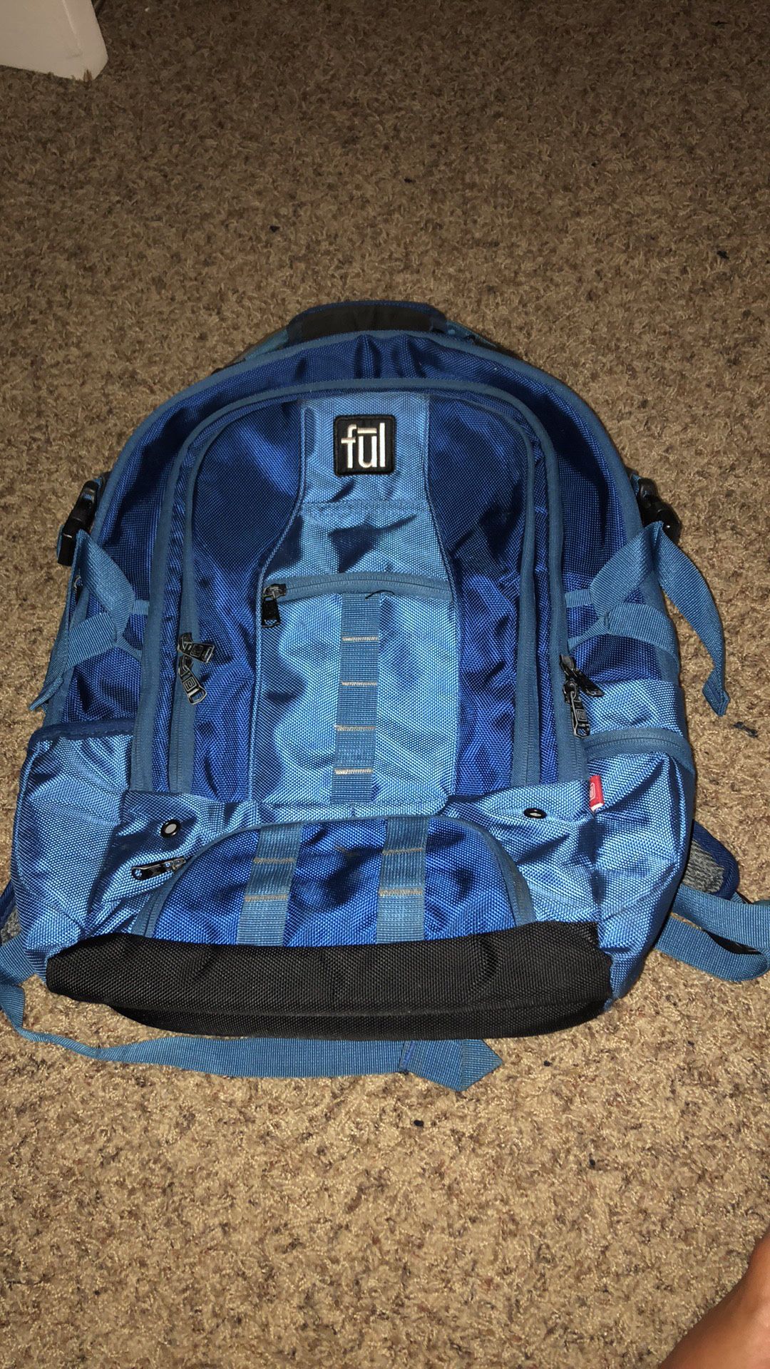 fūl computer backpack