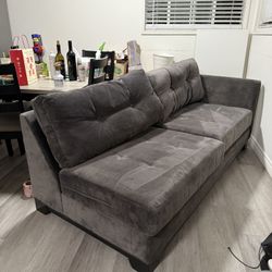 Living Room Sectional Waffle Suede Charcoal Color Sectional Sofa w Pillows Couch Tufted Cushion Contemporary