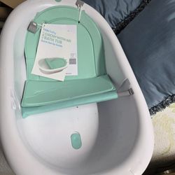 Friday Baby 4 In 1 Grow With Me Baby Bathtub