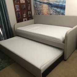 Daybed