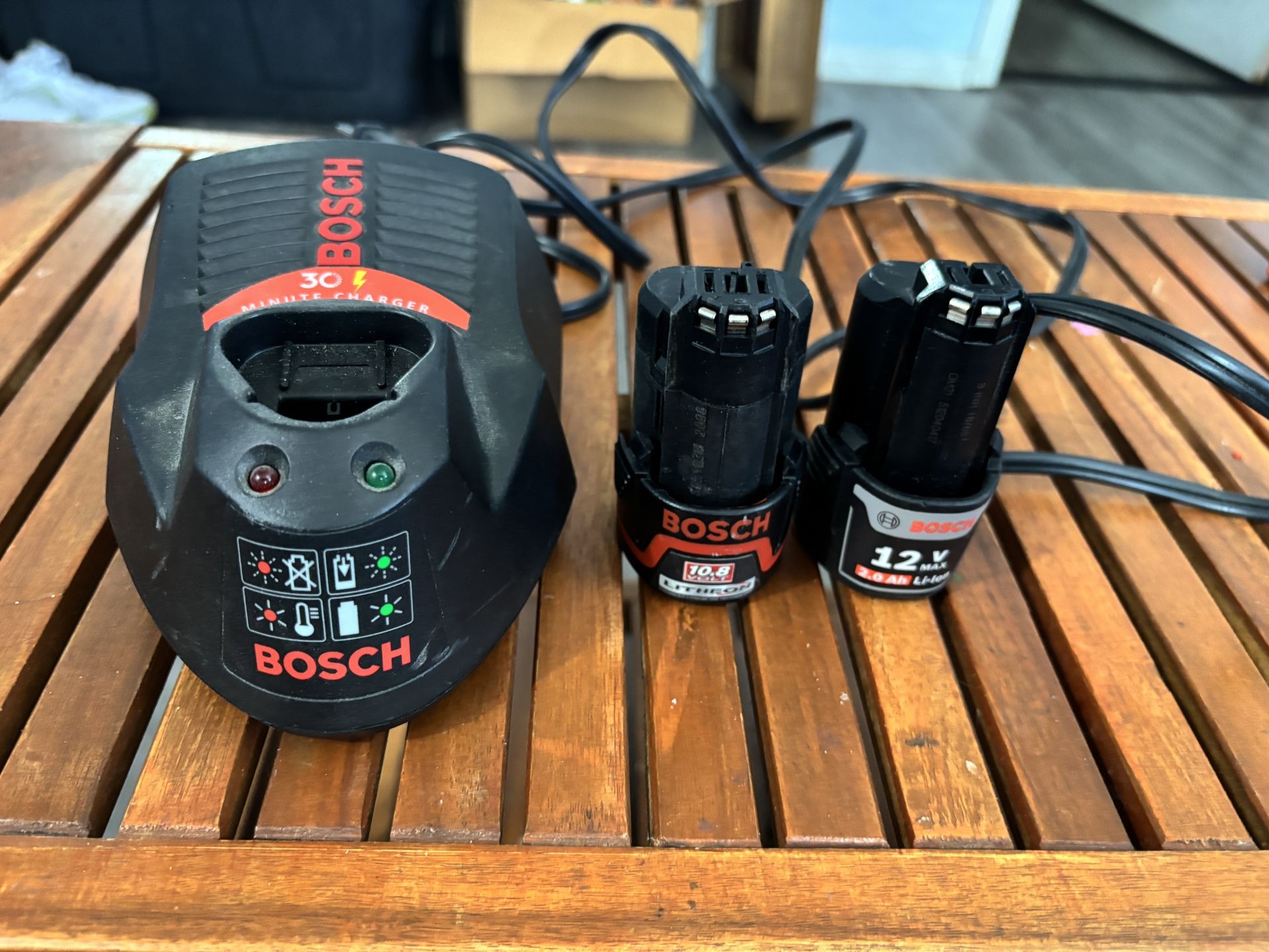Bosch Tools Charger , Battery (1) 12v (1) 10.8v