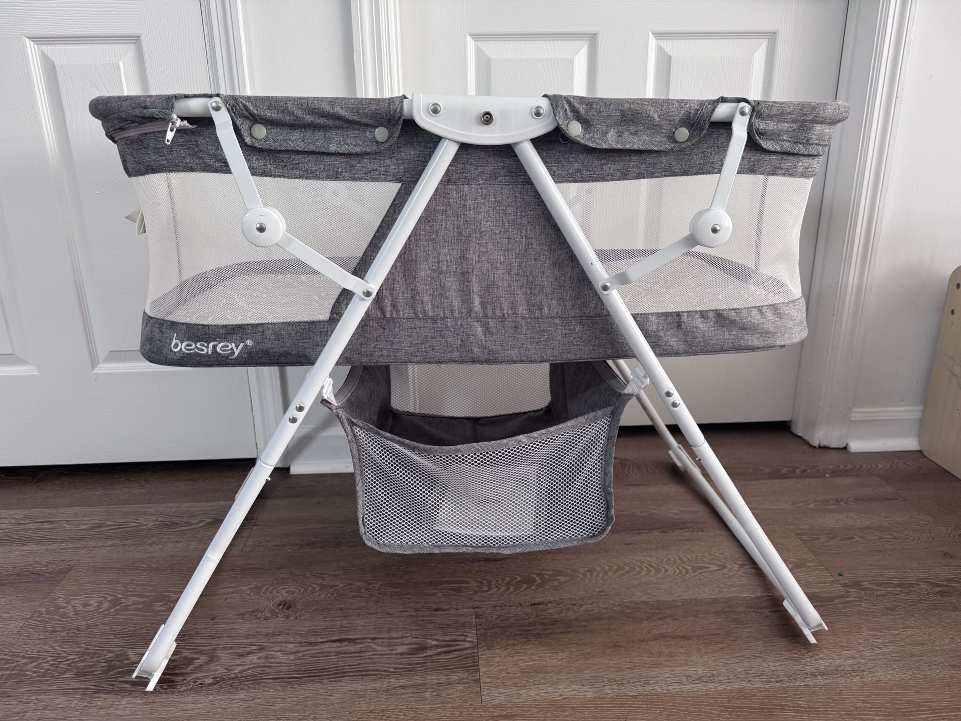 Besrey Baby Bassinet