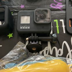 Go Pro Gopro 4k Black 8 With All Accessories
