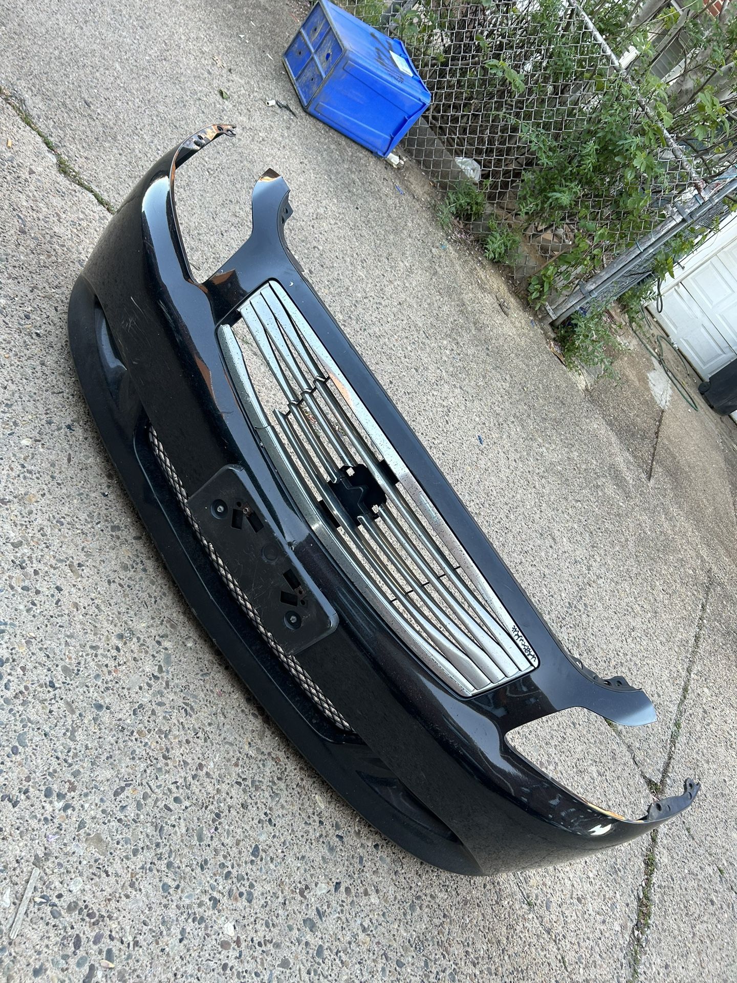 G35 2008 Sedan Bumper