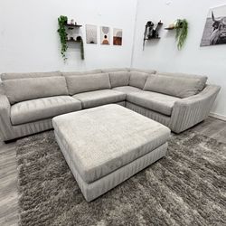 Thomasville Cream Sectional Couch - Free Delivery 