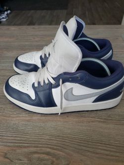 Nike Air Jordan 1 Low Size 8, White , Wolf Gray, Midnight Navy