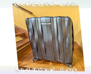 Go Anywhere Luggage Checked Bags That Handle Everything station near