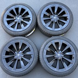 19” Tesla Model 3 factory wheels and tires Satin black new sensors