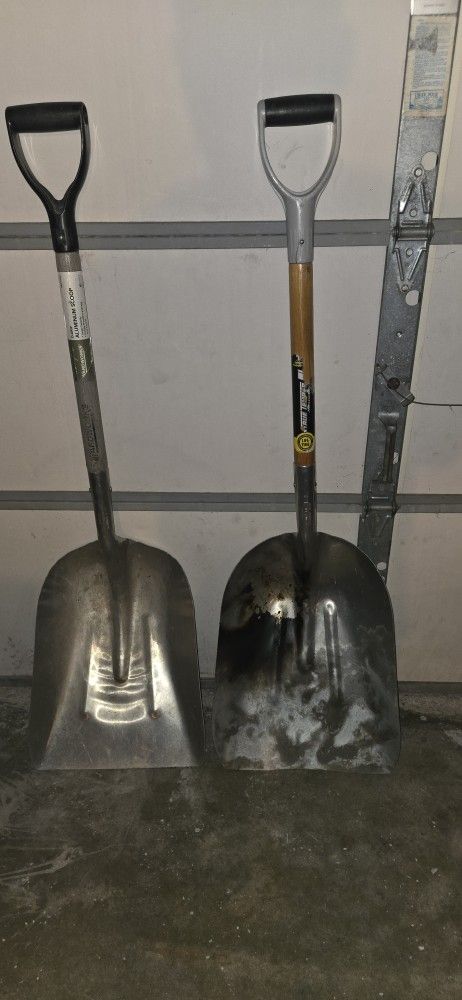 Light Weight Shovels