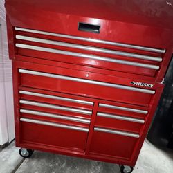 Husky 42 in. 12-Drawer 24.5 in. Deep Tool Chest/Rolling Cab Set Gloss Red ( READ DESCRIPTION)