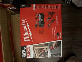 Milwaukee 4 Tool Kit 