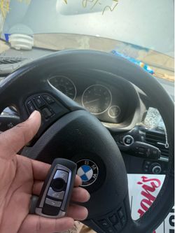 Keys and fobs for sale