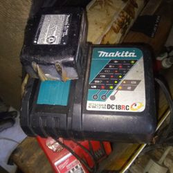 Makita Battery & Charger 