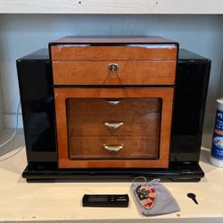 Baccus Modern Art Decco  Desktop Cigar Humidor.  Make Offer