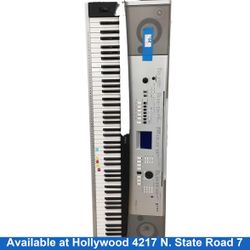 Yamaha Dgx-530 Black Piano