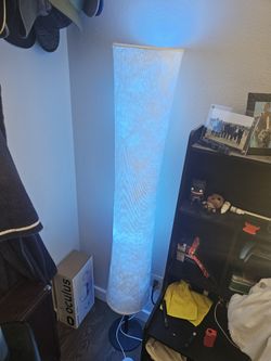 Set Of Modern Lighting With Smart Light Bulbs Comes With Remote