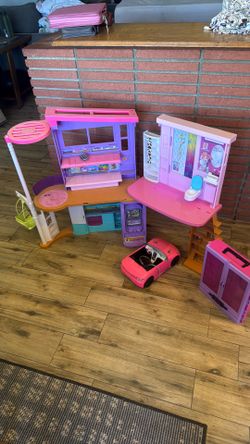 Barbie House and Car