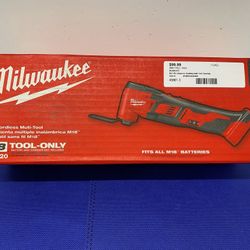 MILWAUKEE 2626-20 M18 18V Lithium-Ion Oscillating Multi-Tool